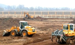 Планировка участка бульдозером в Кирове от 923 руб. Цены за м2 - 2Землекопа-Кри