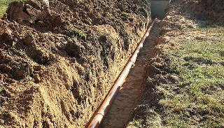 Копка траншей для водопровода в Кирове: цена за метр от 923 руб.