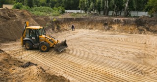 Разработка котлована Киров, цена от 308 руб./м3.