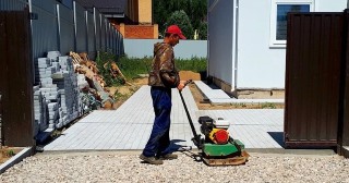 Устройство въезда на участок Киров, цена от 50250 руб.